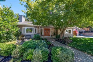 40 Crest Ave, Alamo, CA 94507