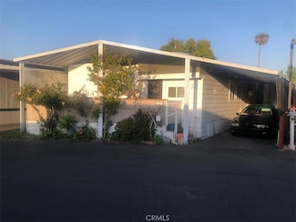 221 Cologne Dr, Santa Ana, CA 92703