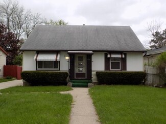 1011 N Independence Ave, Rockford, IL 61101