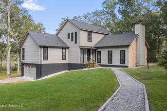 1004 Homestead Blvd, Gautier, MS 39553