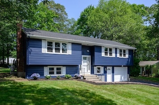 24 Elizabeth Rd, Milford, MA 01757