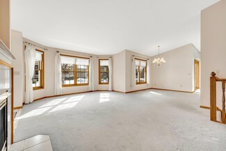 849 Ivy Ln, Saint Paul, MN 55123