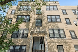 3414 N Racine Ave Unit 2, Chicago, IL 60657