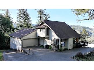 17265 Mountain Dr, Brookings, OR 97415