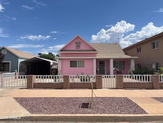 827 E 11th St, Douglas, AZ 85607