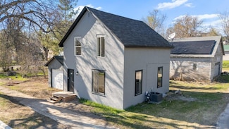 313 3rd St, Bovey, MN 55709