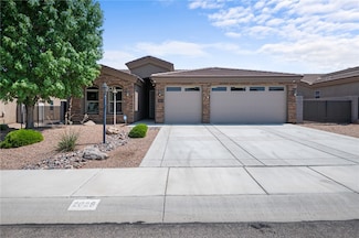 2028 Robert Mitchum Dr, Kingman, AZ 86409