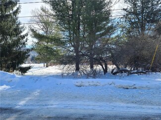 11 Parkside Dr, Ellicottville, NY 14731