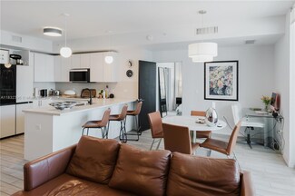 999 SW 1st Ave Unit 2002, Miami, FL 33130