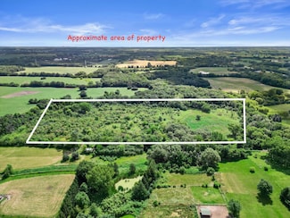 3050 96th St, Raymond, WI 53126