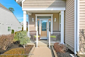 9 Hamble Rd, Little Egg Harbor Township, NJ 08087