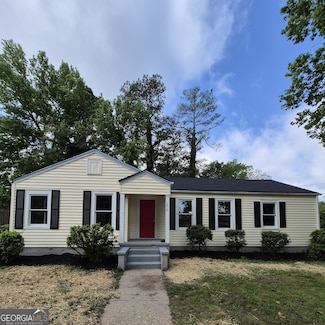 172 Green St, Winder, GA 30680