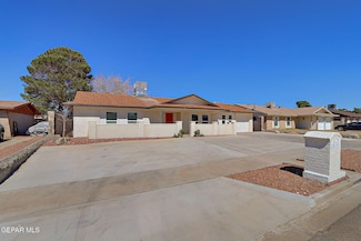 11025 Tom Weiskopf Dr Unit A, El Paso, TX 79936