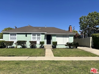 8112 Loyola Blvd, Los Angeles, CA 90045