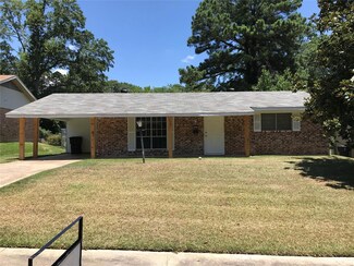 2826 Kaylin Dr, Shreveport, LA 71118