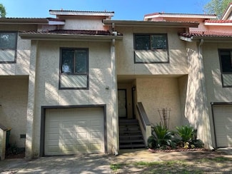 95 Marina Cove Dr, Niceville, FL 32578