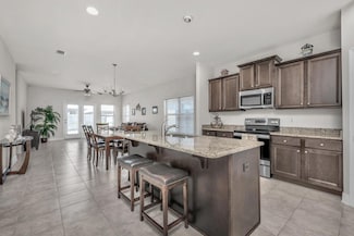 1729 Waterford Sound Blvd, Gulf Breeze, FL 32563