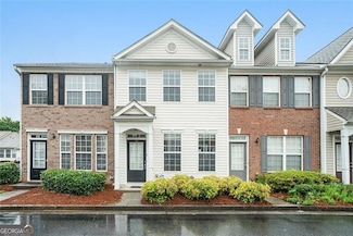 2709 Heathrow Dr, Lawrenceville, GA 30043