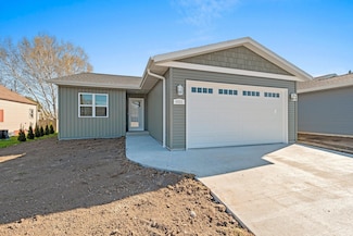 4551 Menasha Ave, Manitowoc, WI 54220