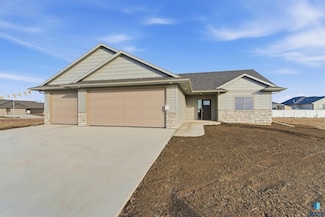 812 Almond Ave, Harrisburg, SD 57032