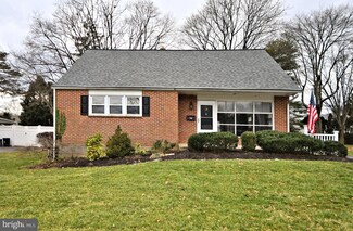 14 Dechert Rd, Conshohocken, PA 19428