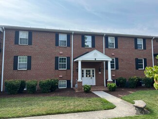 3531 Peters Creek Rd NW Unit 405, Roanoke, VA 24019