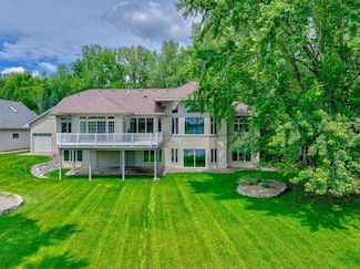 926 N Kohlman Ln, Saint Paul, MN 55109
