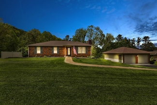 233 Oakdale Dr, Clearfield, KY 40313