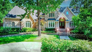 103 Boudinot Ct, Tahlequah, OK 74464
