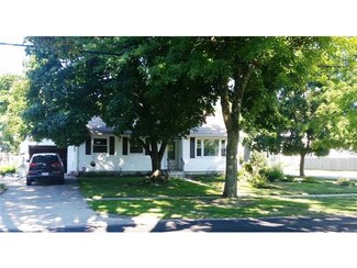 200 N Madison St, Delta, OH 43515