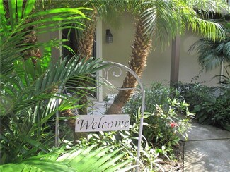 216 Afton Square Unit 111, Altamonte Springs, FL 32714