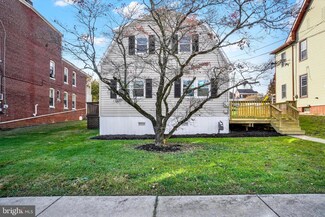 58 W Maple St, Dallastown, PA 17313