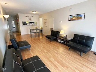 303 Smith Level Rd Unit E33, Chapel Hill, NC 27516