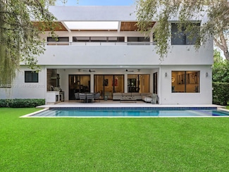 1760 Chucunantah Rd, Miami, FL 33133