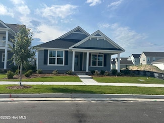 392 Longhill Dr, Wilmington, NC 28412