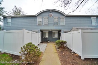 44 Pond Way Unit 44, Staten Island, NY 10303