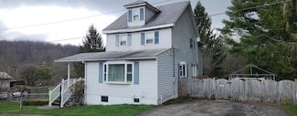 35 Perry Ave, Thomas, WV 26292