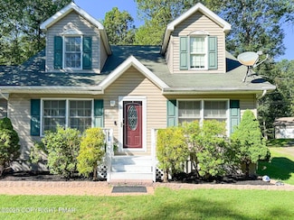 206 Snow Bird Cir, Drums, PA 18222