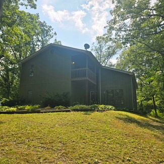 11464 Westwood Place, Crown Point, IN 46307