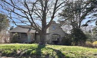 86 Vineyard Ave, Chatham, MA 02633