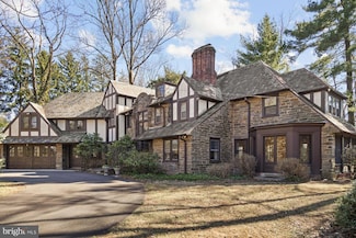 3335 Whitehall Dr, Willow Grove, PA 19090