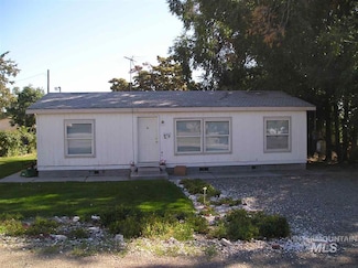 503 3rd St, Adrian, OR 97901