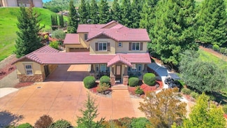 9140 Morton Davis Dr, Patterson, CA 95363