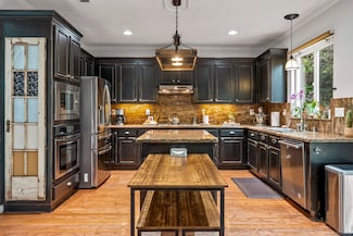 1722 Bouquet Canyon Rd, Chula Vista, CA 91913