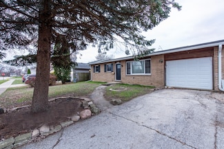 2430 N Frolic Ave, Waukegan, IL 60087