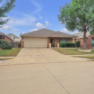 6161 Tilapia Dr, Fort Worth, TX 76179