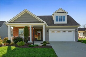 125 Hill Place Dr, McDonald, PA 15057