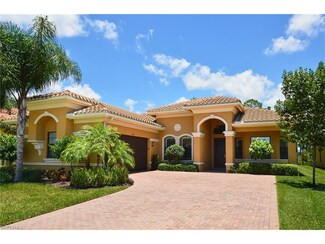 3880 Gibralter Dr, Naples, FL 34119