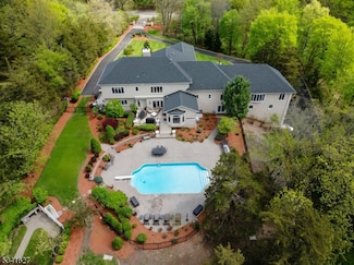 101 Statesville Quarry Rd, Lafayette, NJ 07848
