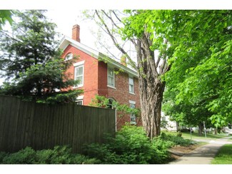 44 W Main St, Vergennes, VT 05491